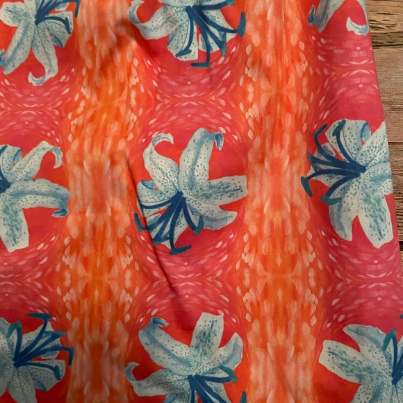 Kaeli Smith Strapless Dress - Picture 2 of 4